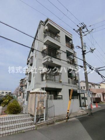 アビタシオン三箇の外観画像