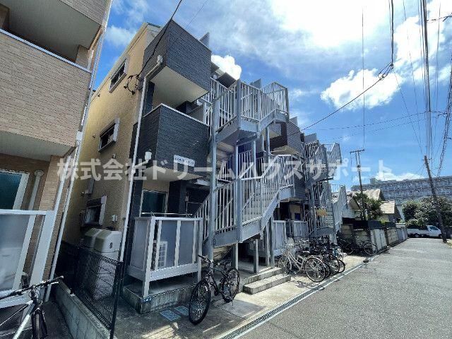 ビューレ金沢八景の外観画像