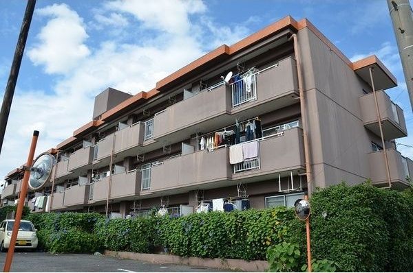 ガーデンハイツエクレールの外観画像