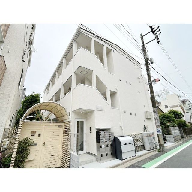 ガルネリ尾久の外観画像