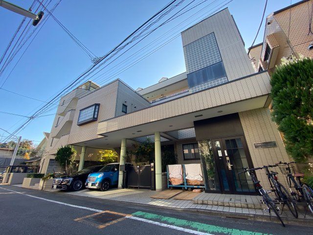 シュペリュールコートの外観画像