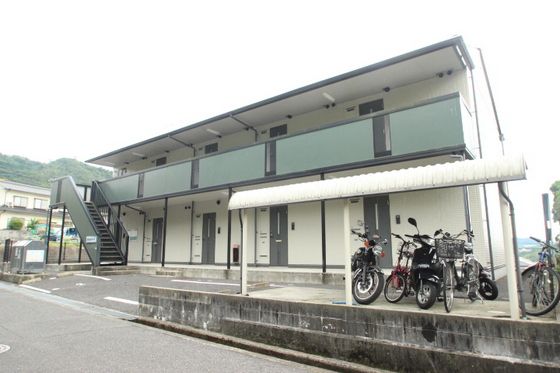 セジュールアンバタの外観画像