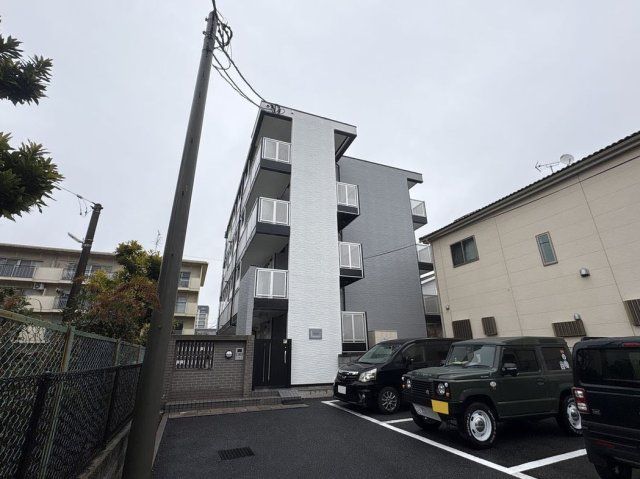 レオパレステルセイラの外観画像