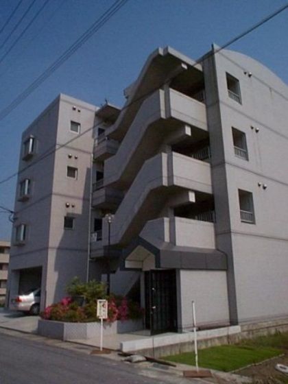 シャトレ平田の外観画像