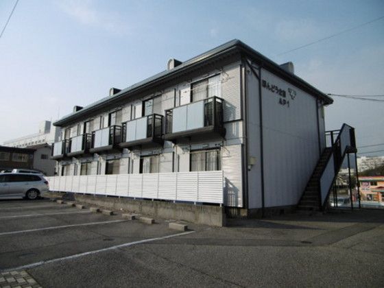 ほんどう企画アパートの外観画像