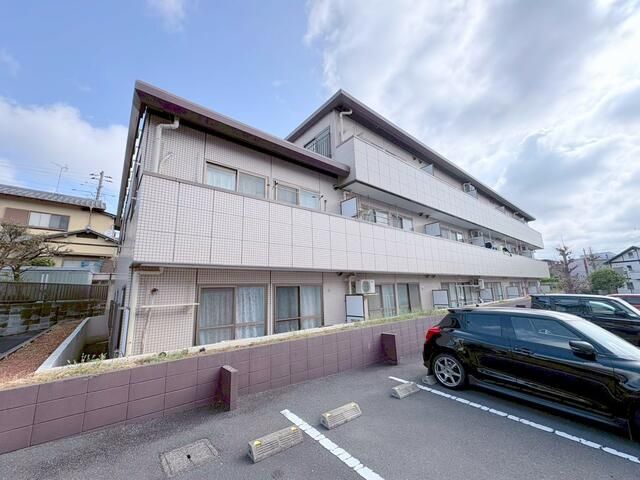 SUNHILLSの外観画像