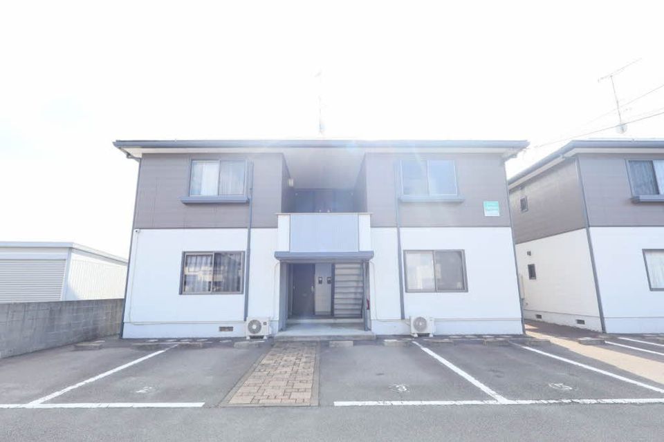 シャーメゾン東垣生 C棟の外観画像