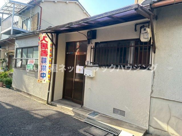 大枝西町貸家の外観画像