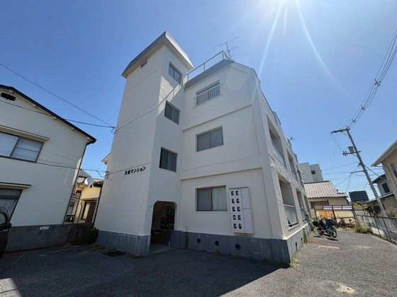 万田マンションの外観画像