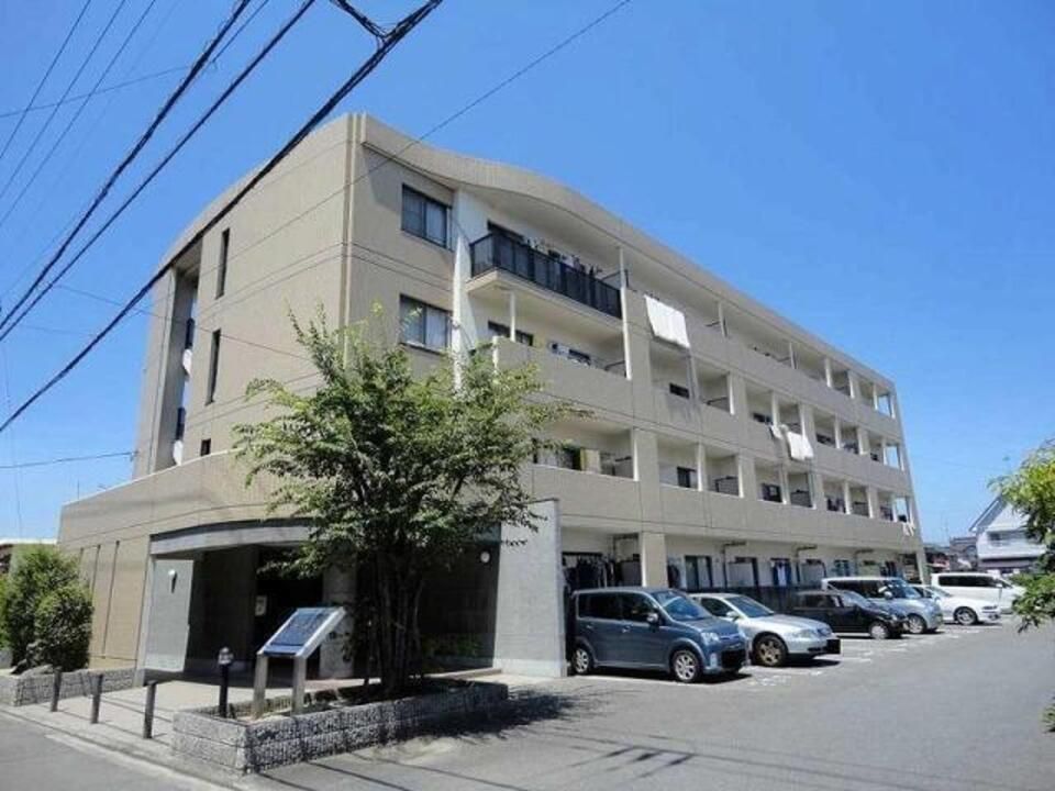 ディナスティワタナベの外観画像