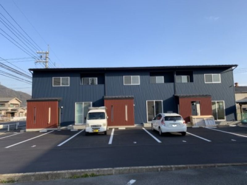 one side hillsの外観画像