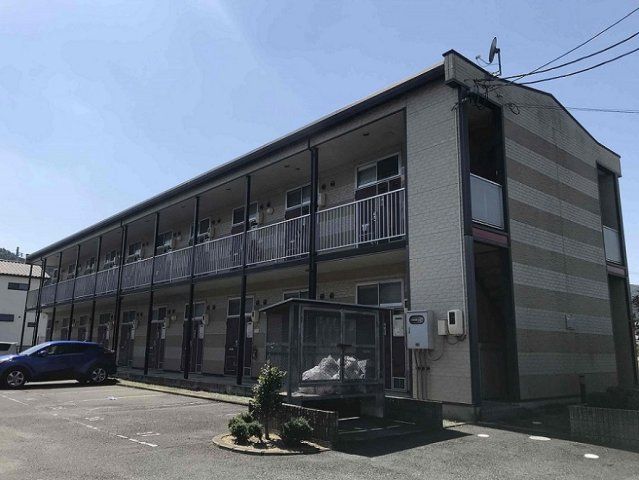 レオパレスル ポルトBの外観画像