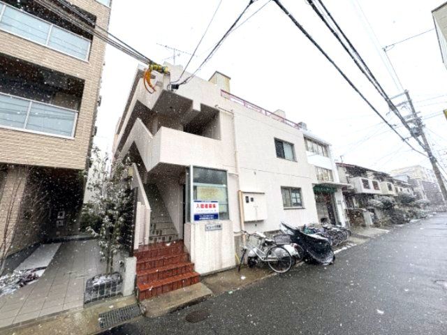 ビシック西進の外観画像