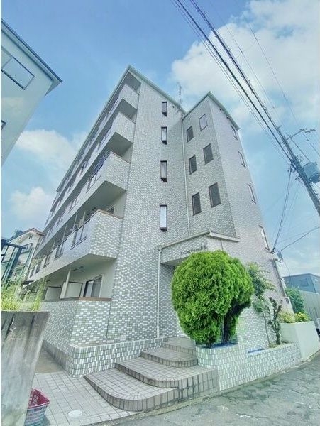 コレクション津田の外観画像