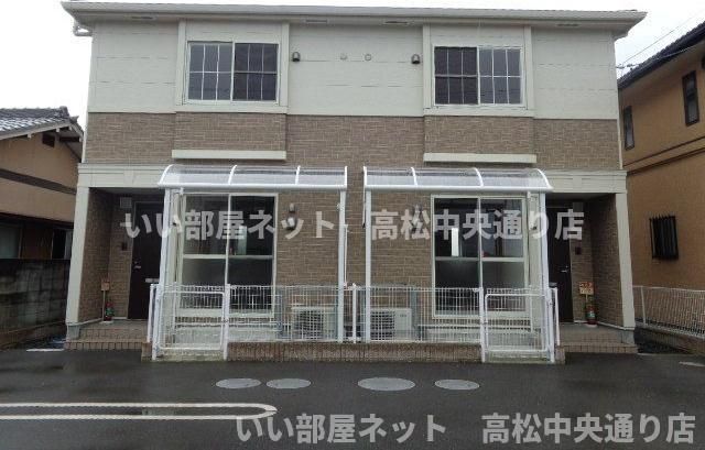 アジュールの外観画像