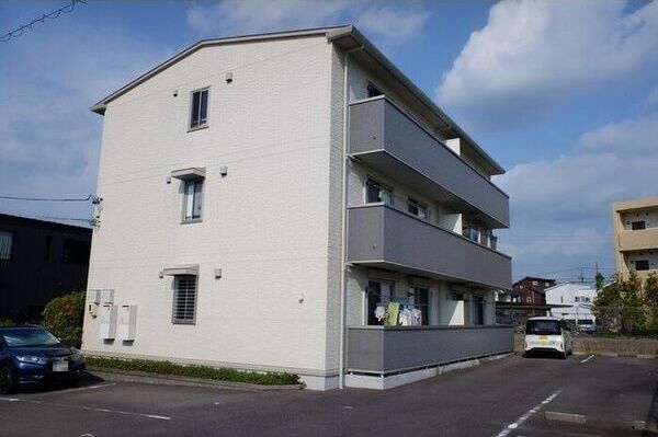 グランドシャトー長久手南の外観画像