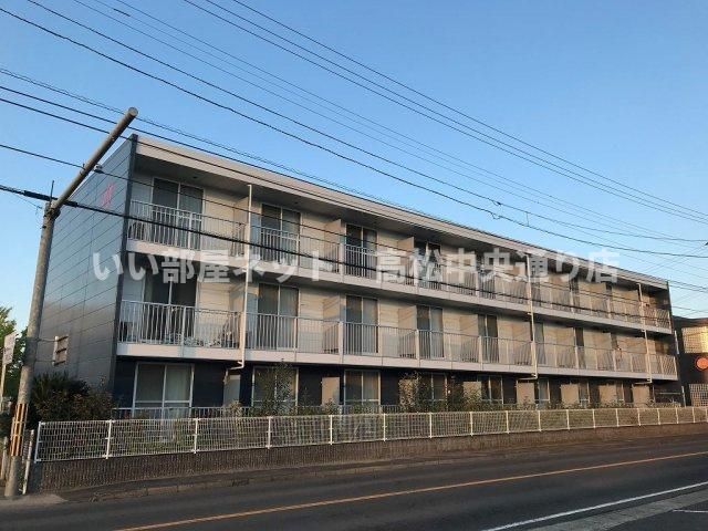 レオパレスASTの外観画像
