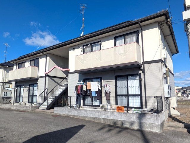 フレグランス新居 B棟の外観画像