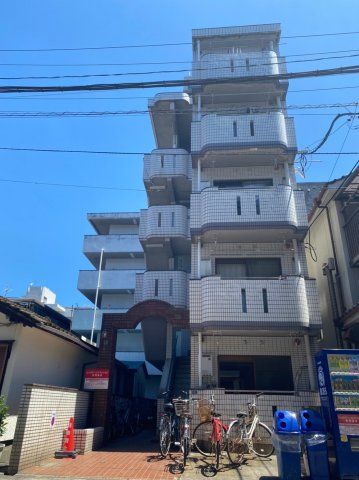 ビッグバーンズマンション下荒田の外観画像