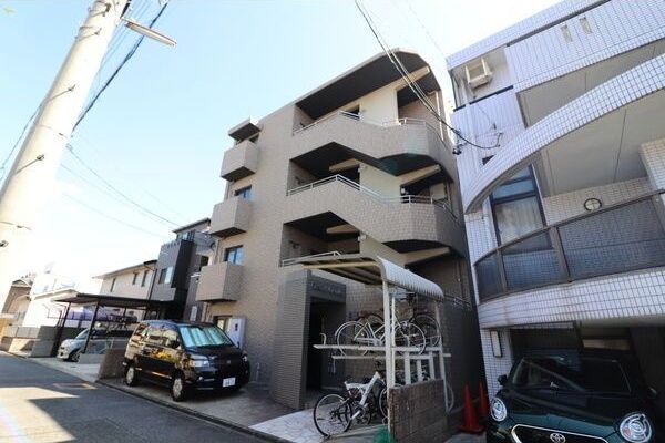 シャリオグランデの外観画像