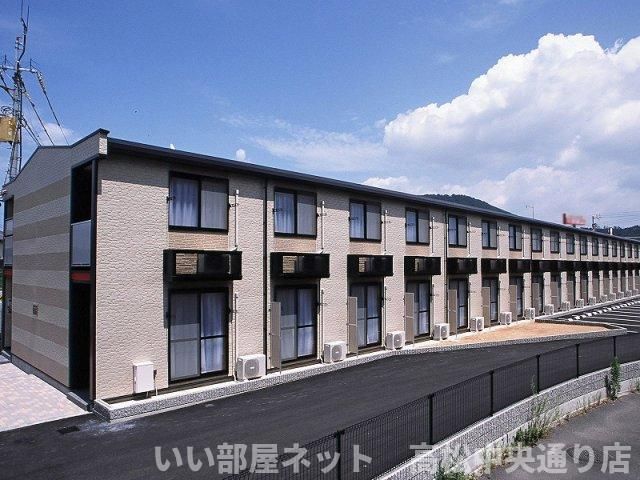 レオパレス富士見の外観画像