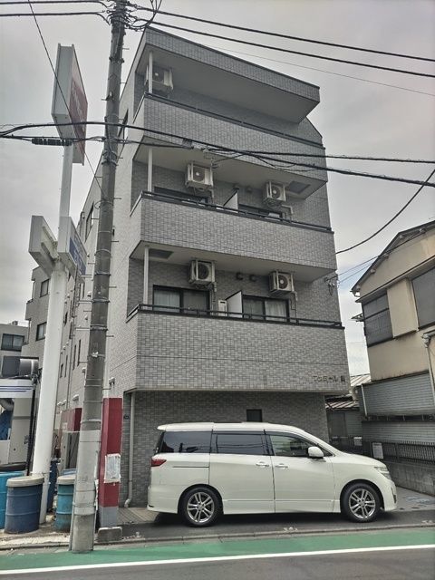 ファミール関の外観画像
