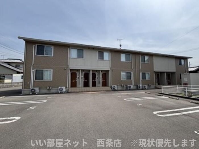 プランドール安岡Ⅲ B棟の外観画像