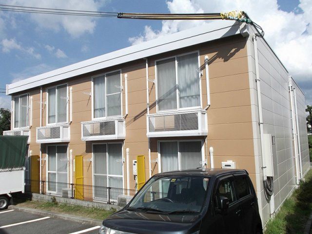 レオパレス三田ウチダ2号館の外観画像