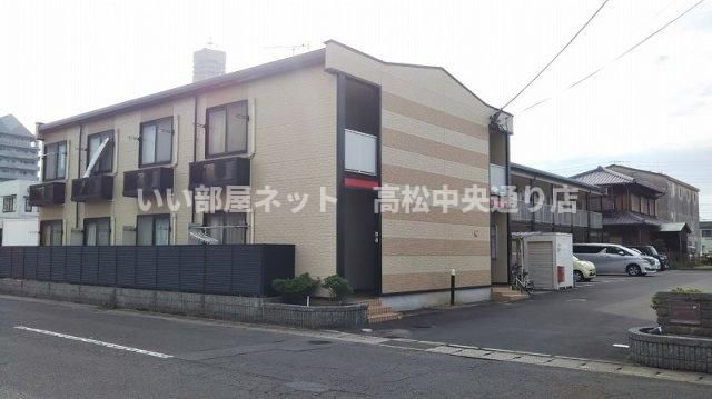 レオパレスメゾンドゥ ベルヴュの外観画像