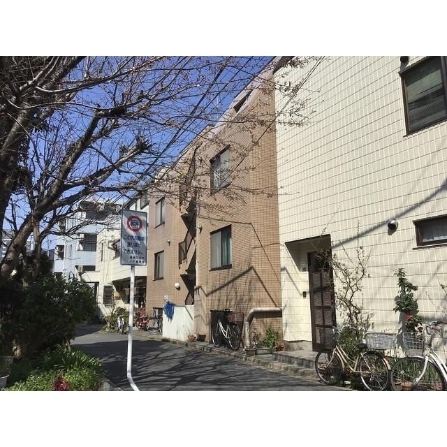 ルームズ池袋本町の外観画像
