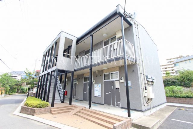 レオパレスマイルド桜町の外観画像