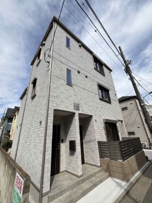ファミリアガーデンⅢの外観画像