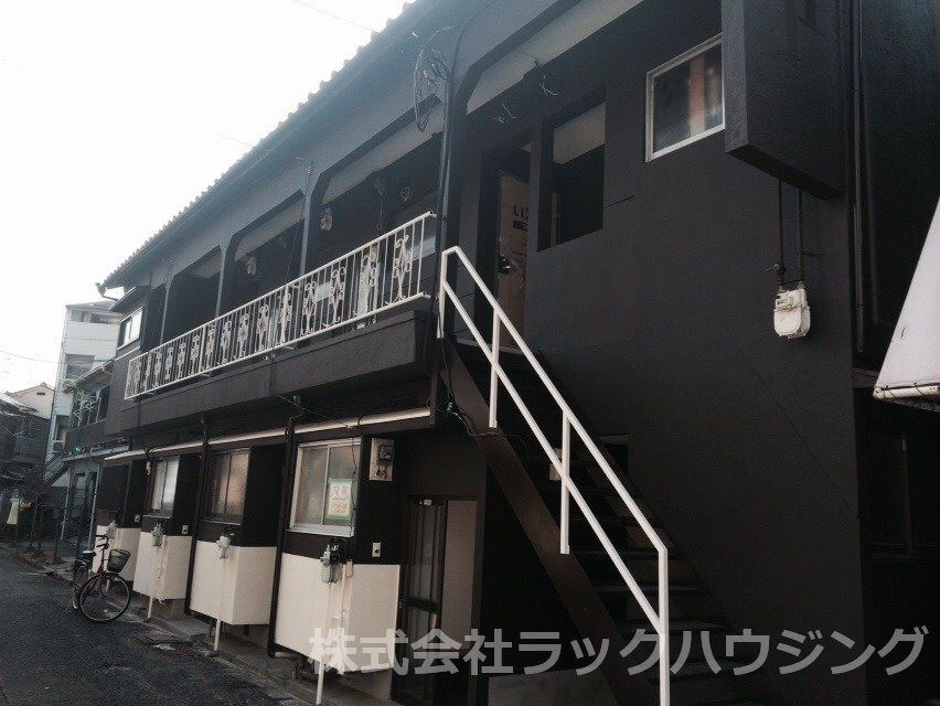 ロイヤル石原A棟の外観画像