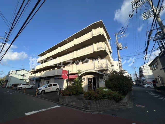 サンロイヤルの外観画像