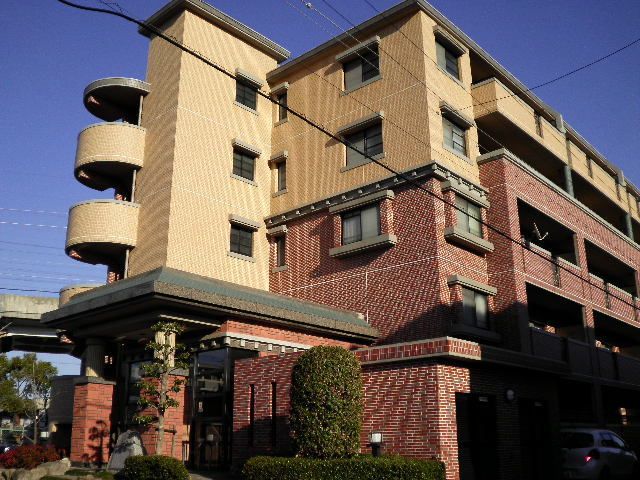 ヴァンヴェルドミールの外観画像