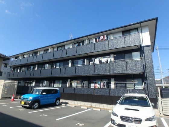 クレセント中仙道の外観画像