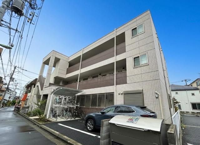 F-BASE Eastの外観画像