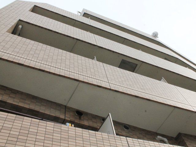 スカイコートスパシエ池袋の外観画像