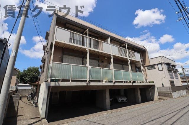 エステート葛城の外観画像