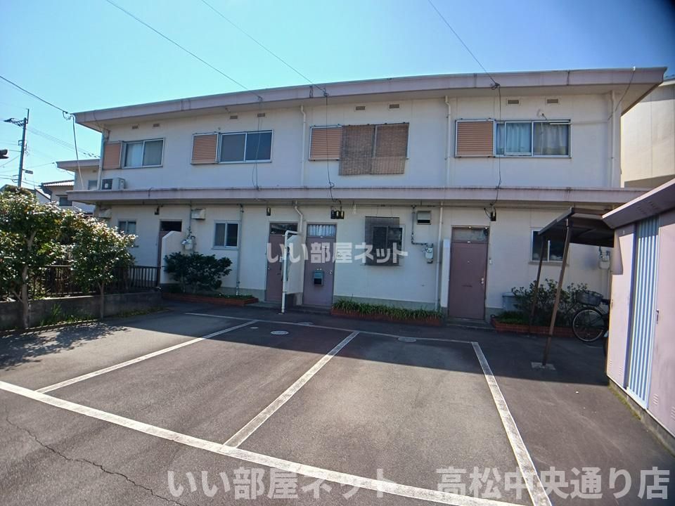 共栄住宅アパートの外観画像