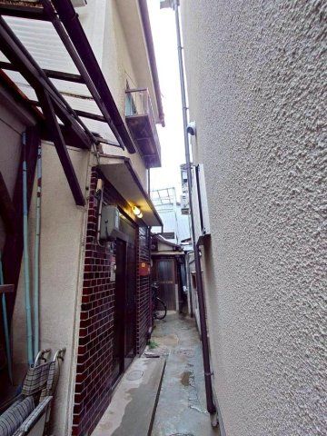 中宮3丁目貸家の外観画像
