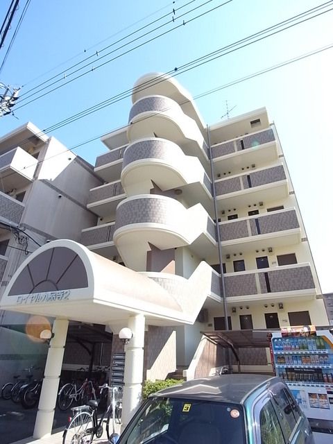 ロイヤル九品寺IIの外観画像