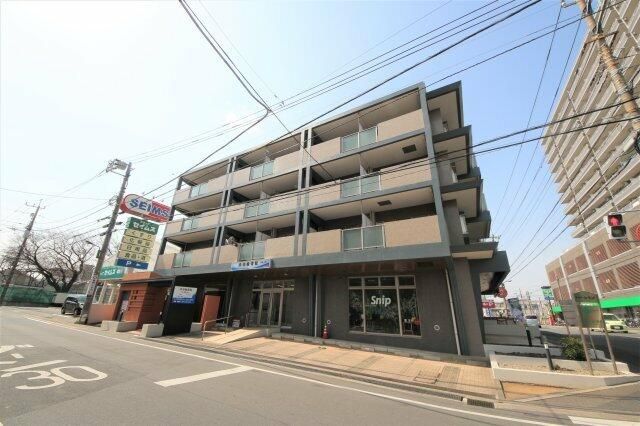 トゥー・ル・モンドの外観画像