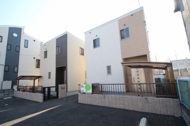 新保戸建東棟の外観画像