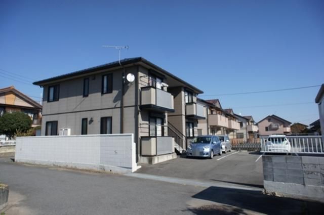 イナリハイツの外観画像