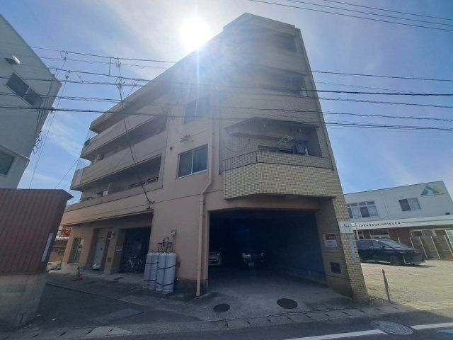 Noirの外観画像