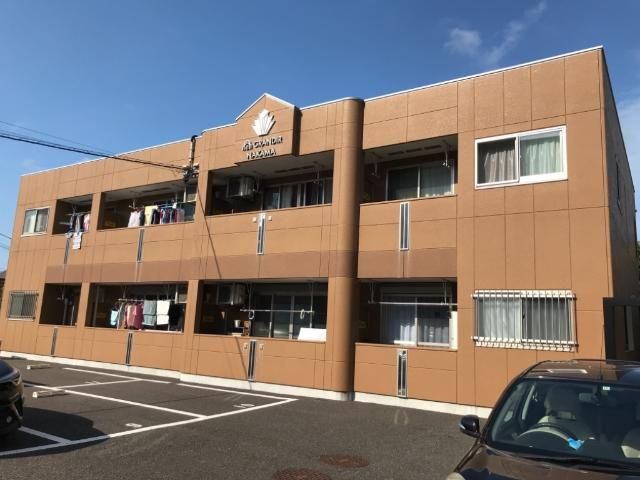 グランディール 中間の外観画像