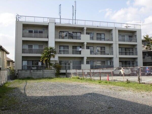 啓周マンションの外観画像