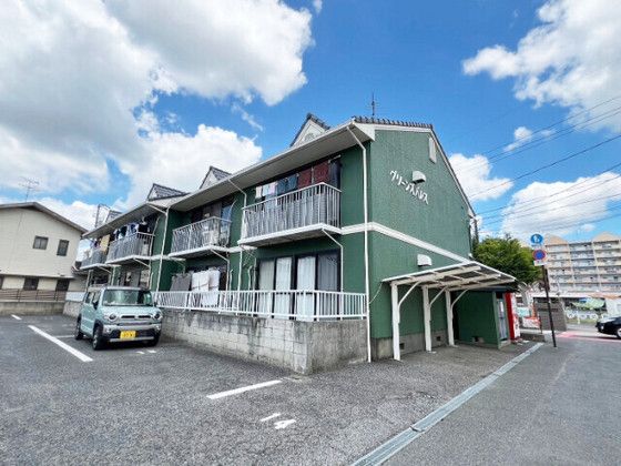 グリーンズパレスの外観画像