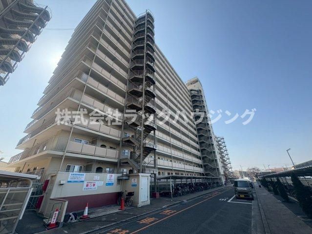 寝屋川サンハイツA棟の外観画像